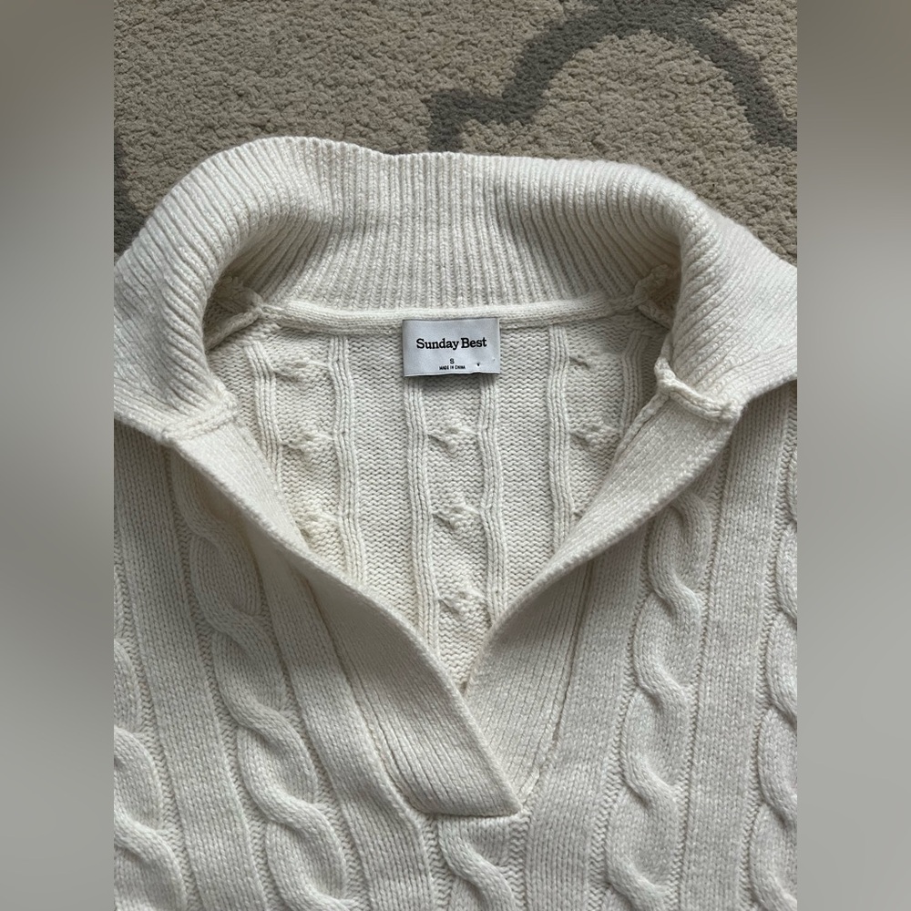 Aritzia knit sweater